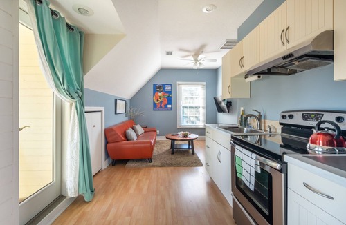 St. Augustine Historic District Apartment | 1880 Victorian In Heart of Downtown