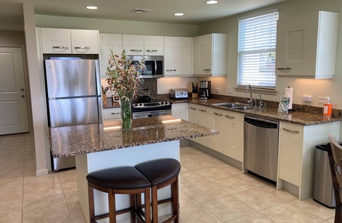 Kahaluu-Keauhou Condo | 189 per nt Summer Sizzle! 5 Star Luxury on the Big Island, AC available.