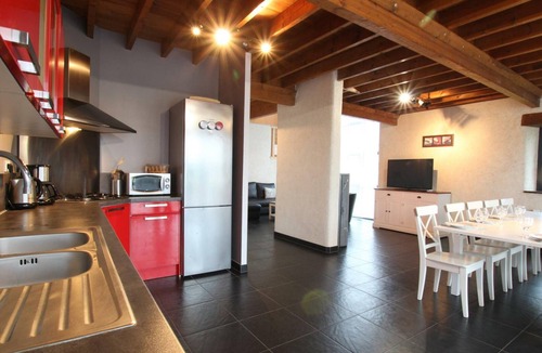 Moyon-Villages Cottage | 18th Century Barn with Spa, natural light and large capacity