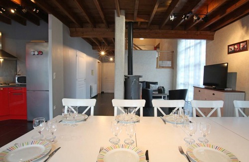Moyon-Villages Cottage | 18th Century Barn with Spa, natural light and large capacity
