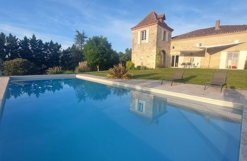 La Romieu House | 18th century Gersoise house, secluded, swimming pool, wooded grounds