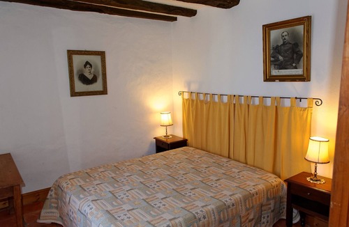 Cavarc House | 18th-century Périgord farmhouse, private pool, large grounds with fishing pond