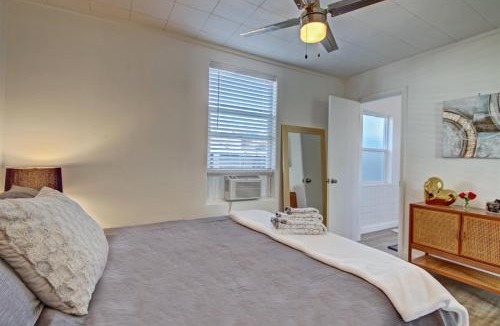 North End Apartment | 18th Street D
