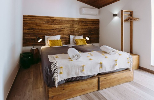 Nossa Senhora do Populo Bed & Breakfast | 19 Tile Ceramic Concept - by Unlock Hotels