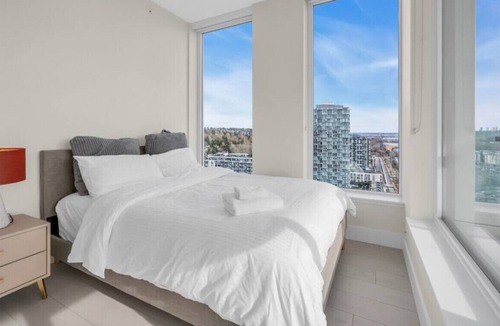 Killarney Apartment | 1902 · Spacious 3B+2B Condo/Huge Balcony!