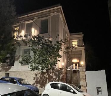 Chios Town House | 1906 Citygarden