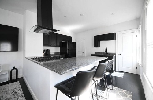 Derby Apartment | 191 Seymour, Ave. Derby · Spacious Renovated 3 bedroom near GriffinHospital