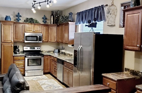 Centerra House | 1940s Sentimental Journey-3 BDR-2BATH-Let your stay be a little sentimental!