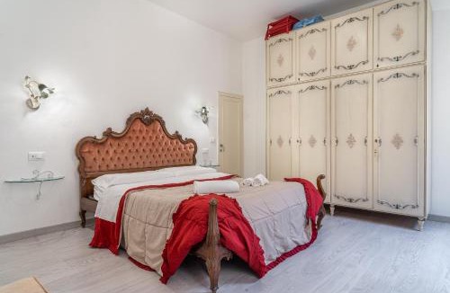 Lucca Historical Center Apartment | 1993 Anfiteatro Lucca