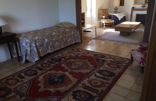 Saint-Didier-en-Brionnais House | 19th family home to enjoy with friends,nice landscape, barbecue,calm & serenity