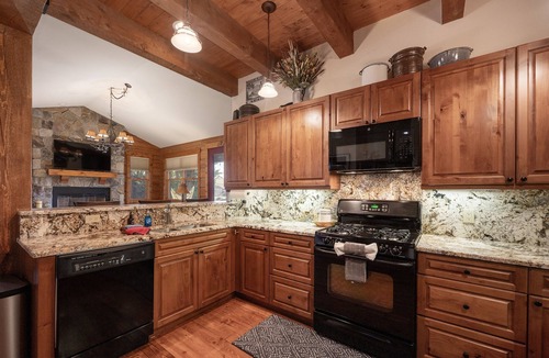 Grand Elk Ranch Cabin | 19th Hole 3 Bedroom Cabin