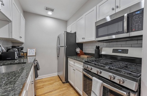 Dupont Circle Apartment | 1BD 1Bath Monthly Rental Fully Furnished DC, Dupont, Ust