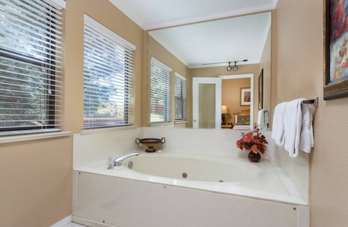 Flagstaff Resort | 1Bed/1Bath - Breathtaking Flagstaff Location with Pools, Golf, and More!