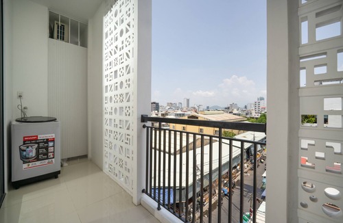 Son Tra Apartment | 1Bed Apartment, Beachside, Local market