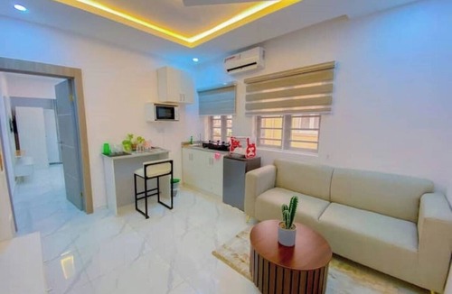Lekki Phase 1 Apartment | 1Bed&Parlour(B4)@Lekki PH 1.24/7 Pwr By NgoZiLivin