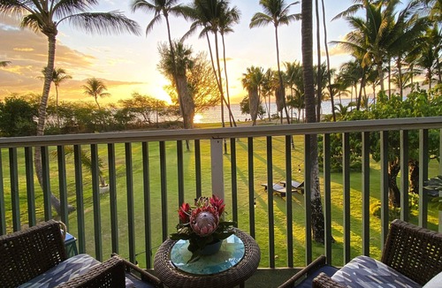Kihei Apartment | 1BR/1BA BEACHFRONT PRIVATE GREAT LOCATION GREAT REVIEWS!