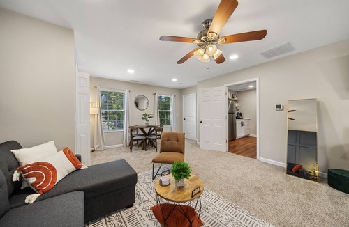 East Side Apartment | 1BR/1BA Studio