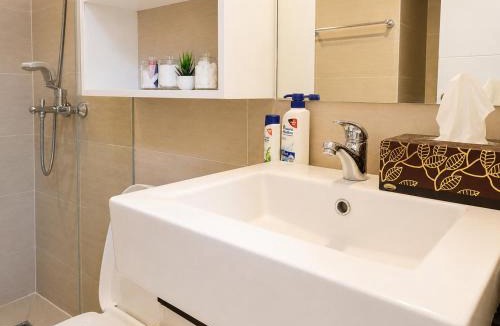 Salcedo Village Apartment | 1BR Condo Unit with Pool and Gym Access in Salcedo Village