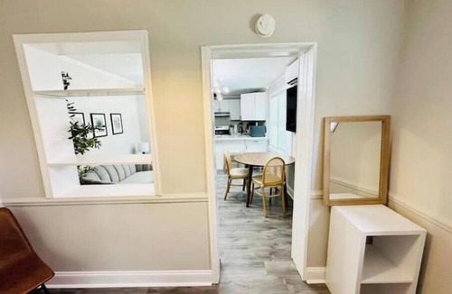 Sans Souci Apartment | 1BR Near DT and Cherrydale Shopping Plaza