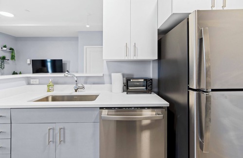 Everett Apartment | 1BR Near Encore Boston 9me7