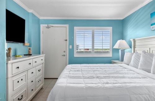 Myrtle Beach House | 1BR Oceanview, Close to Airport