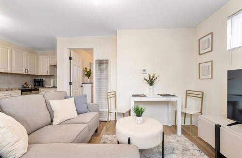 Downtown Columbus Apartment | 1BR Unit for an easy comfy stay