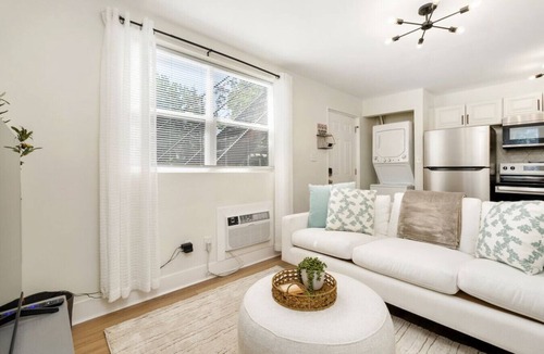 Downtown Columbus Apartment | 1BR Unit for an easy comfy stay