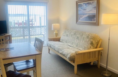 Chincoteague Cottage | 1BR Waterfront cottage with a view of the wild Chincoteague ponies!
