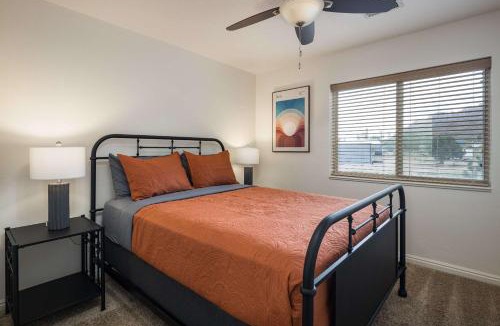 Moab South Valley House | 1L Top Floor Moab RedCliff Condo POOL & HOT TUB