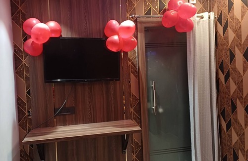 Preet Vihar Apartment | 1RK Studio Flat Near Nirman Vihar, Preet Vihar, Laxmi Nagar, East Delhi