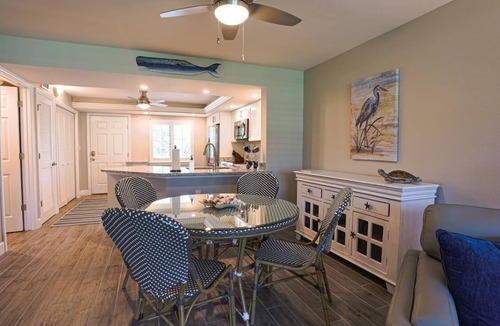 Sanibel Condo | 1st Floor Beach Access 2B-2B 5 Star Very Clean PRICES REDUCED REMAINDER OF 2026!