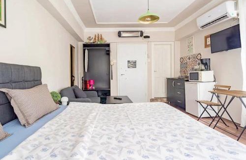Old City Apartment | 1st Floor Historic Flat in Old Istanbul