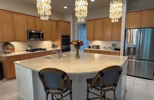 Long Neck House | 1st floor suite, EV car charger, 6 patios&porches at 5 star Peninsula resort!