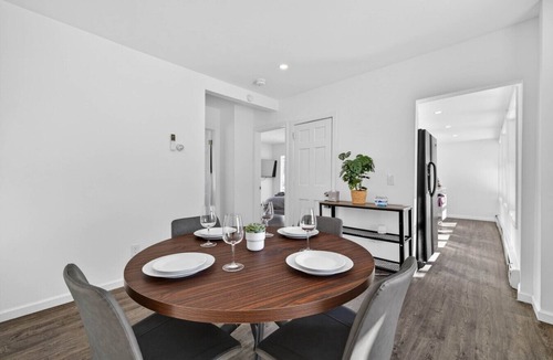 Westbrook Center Apartment | 1st Floor Westbrook Anchor | 2 Queen Beds | EV Charger | Near Beach