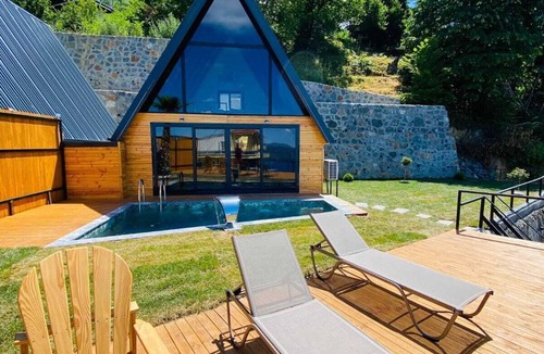 Sapanca House | 2+1 Heated Private Pool - Lake View - 5 Person Bungalow in Dibektaş