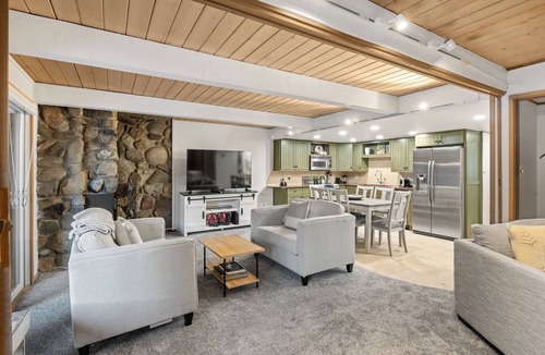 Aspen Resort | 2/2 Aspen Core, Sauna, Hot Tub, Pool, fireplace!