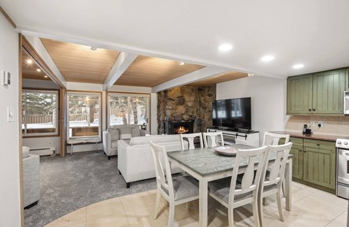 Aspen Resort | 2/2 Aspen Core, Sauna, Hot Tub, Pool, fireplace!