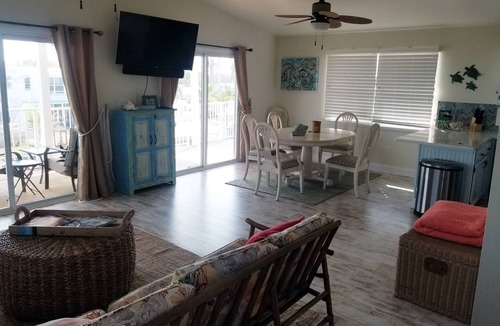 Doctor's Arm House | 2/2 Canal Front Home Big Pine Key. Easy ocean and gulf access!