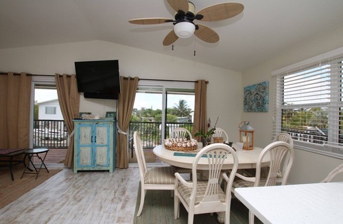Doctor's Arm House | 2/2 Canal Front Home Big Pine Key. Easy ocean and gulf access!