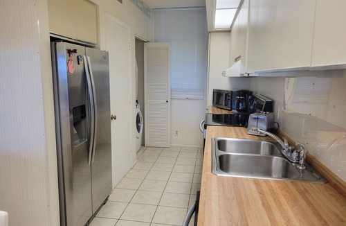 Longboat Key Condo | 2/2 Condo LBK, Beach, Pool, Fitness, Tennis