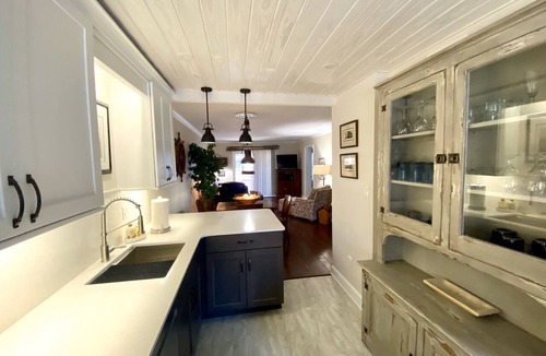 New Smyrna Beach Condo | 2/2 Oceanfront complex! Impressive 5 Star Reviews. No-Drive Beach