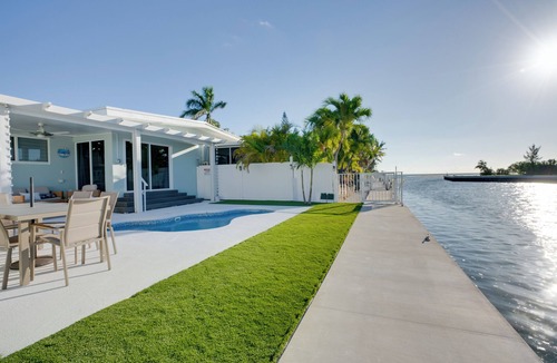 Marathon Villa | 2/2 Oceanfront Villa - Newly Remodeled by Sombrero Beach & POOL/DOCK/BOAT RAMP