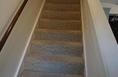 Jackson House | 2-3 bedroom/2 bath