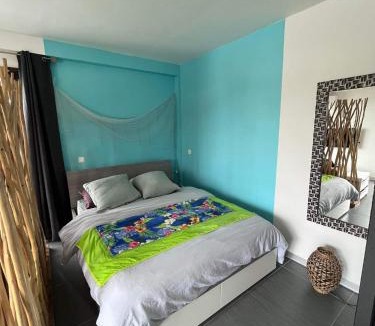 Punaauia Apartment | 2 accomodations -Studio du Manoir -Le Manoir