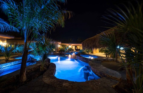 Bermuda Dunes House | 2 Acre 10,000sqft+ Estate Pool, Tennis, Golf, Pickleball, Yoga & EVENTS-DEALS!