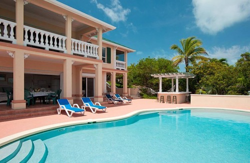 Ocean Point Villa | 2 acre Waterfront Estate (unbelievable views, 2 Pools, Kayaks,)