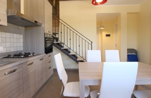 Piana Calzata Villa | 2 adjacent villas, 6 bedrooms, 4 Baths, Wi-Fi, Air cond., Pool, Garden, near Sea