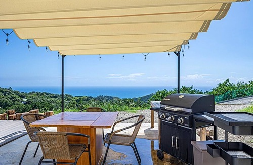 Ito RV Rental | 2 adults Free accommodation and bringyourown p /Ito City Shizuoka