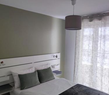 Center Apartment | 2 Appartements au Centre d'EVRY proches de PARIS