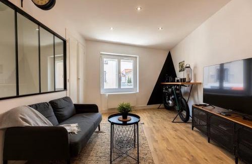 Pont-du-Chateau Apartment | 2 Apparts, duplex 6 personnes max